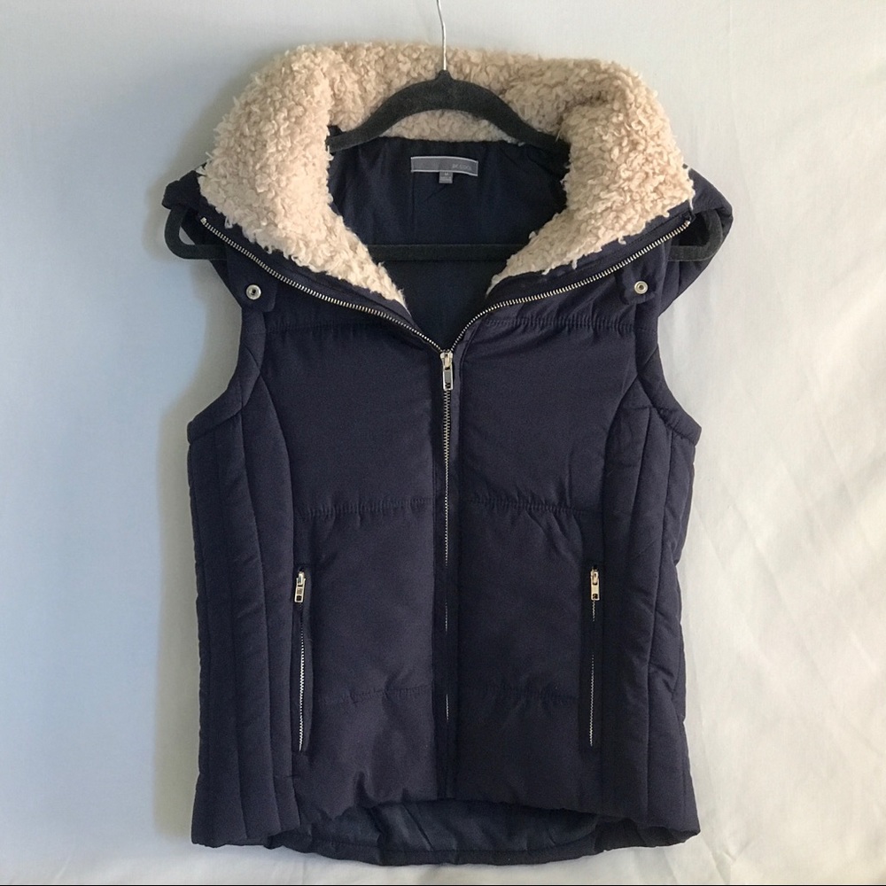 BE COOl Medium Navy Hooded Puffer Vest